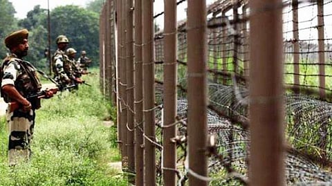 Soldier injured in Pakistani truce violation