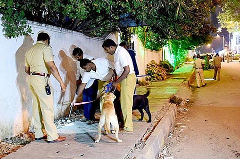 Two blasts in Pune, one dead, three wounded