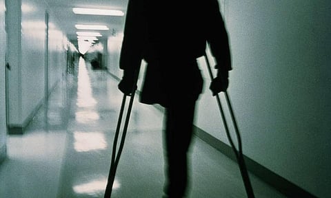 Boy loses leg, NHRC issues notice to Delhi govt