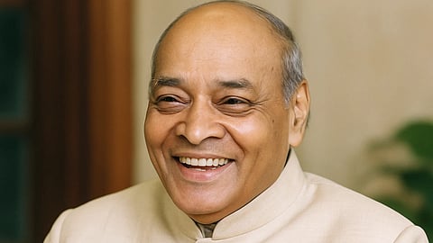 पी. वी. नरसिम्हा राव (PV Narsimha Rao) कि मुस्कुराहट से भरी तस्वीर
