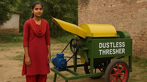 तस्वीर में लाल कपड़े पहने एक लड़की दिखाई दे रही है। उसके पास एक हरे रंग की थ्रैशर मशीन है, जिसका ऊपर का हिस्सा पीला और मोटर नीले रंग की है।