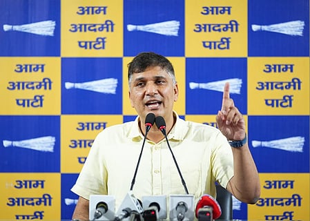 भारत-पाकिस्तान क्रिकेट मैच (India-Pakistan cricket match) पर टिपण्णी करते हुए सौरभ भारद्वाज
