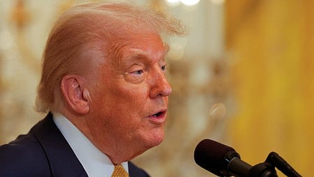 ट्रंप (Donald Trump) भारतीय व्यक्ति की हत्या पर भाषण दे रहे हैं
