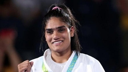 तूलिका मान