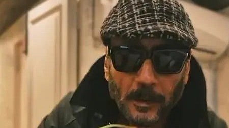 जैकी श्रॉफ अशोक कुमार की पुण्यतिथि पर उन्हें याद करते हुए।