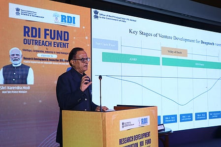 सरकार के प्रिंसिपल साइंटिफिक एडवाइजर प्रोफेसर अजय कुमार सूद की तस्वीर