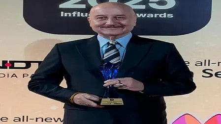 नुपम खेर के लिए साल 2025 का अंत शानदार रहा, हाल ही में सम्मानित किया|