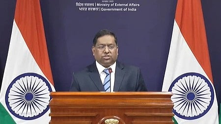 रणधीर जायसवाल अपनी बात रखते हुए।