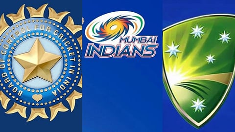 बाईं ओर BCCI का लोगो, बीच में मुंबई इंडियंस का लोगो और दाईं ओर क्रिकेट ऑस्ट्रेलिया का लोगो 
