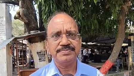 अयोध्या में होली पर 24 घंटे मेडिकल सुविधा रहेंगी उपलब्ध, सीएमओ देवेंद्र कुमार ने दी जानकारी