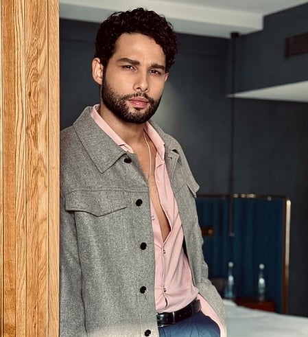 बलिया पर फिल्म बनाएंगे सिद्धांत चतुर्वेदी, कहा-मैंने वहां की जिंदगी को करीब से देखा है