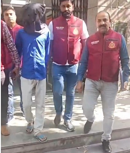 दिल्ली में अपने साले पर जानलेवा हमला करने वाला भगोड़ा अपराधी 2 साल बाद गिरफ्तार