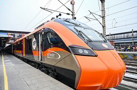 सरकार ने रेलवे इंफ्रास्ट्रक्चर को मजबूत करने के लिए 765 करोड़ रुपए की परियोजनाओं को दी मंजूरी