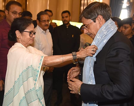 बंगाल उनसे प्यार करता है जो बंगाल से प्यार करते हैं