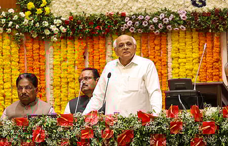 गुजरात की 4 महानगर पालिकाओं में बनेंगे ‘नमो स्वदेशी अर्बन मॉल’, स्वदेशी उत्पादों के लिए आधुनिक बाजार