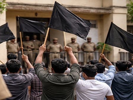 वीणा जॉर्ज के खिलाफ प्रदर्शन मामले में केएसयू के पांच कार्यकर्ताओं को जमानत