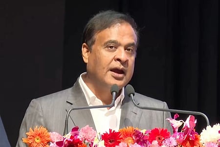 असम के मुख्यमंत्री ने हेमंत सोरेन से समर्थन मांगने के लिए गौरव गोगोई की मुलाकात की आलोचना की