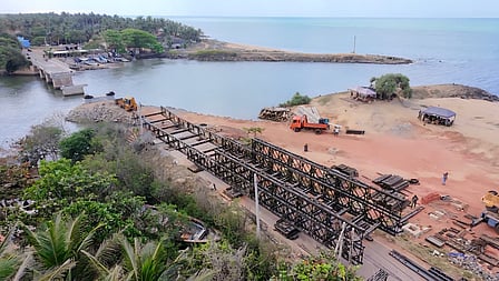 श्रीलंका में भारतीय सेना कर रही 240 फुट लंबे बेली ब्रिज का निर्माण