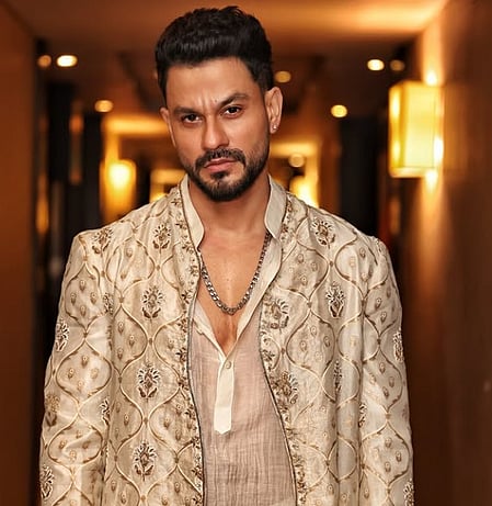 एक्टर से डायरेक्टर और अब प्रोड्यूसर बने कुणाल खेमू,