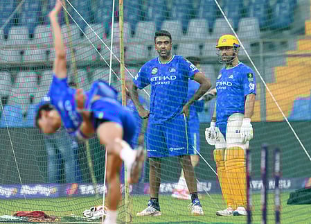 आईपीएल 2026: धोनी की चोट के बाद अश्विन ने चुनी सीएसके की