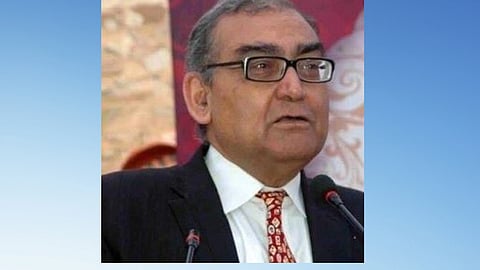 मार्कंडेय काटजू (Markandey Katju) भारतीय नागरीक हैं. काटजू भारतीय सुप्रीम कोर्ट के पूर्व जज, दिल्ली और मद्रास हाई कोर्ट के मुख्य न्यायाधीश और प्रेस कौंसिल ऑफ़ इंडिया के चेयरमैन रह चुके हैं. उनका जन्म 20 सितम्बर 1946 में लखनऊ में एक कश्मीरी हिन्दू परिवार में  हुआ था. 