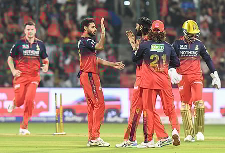 आईपीएल 2026: बल्लेबाजों के बाद भुवनेश्वर का चला जादू, आरसीबी ने सीएसके को 43 रनों से हराया