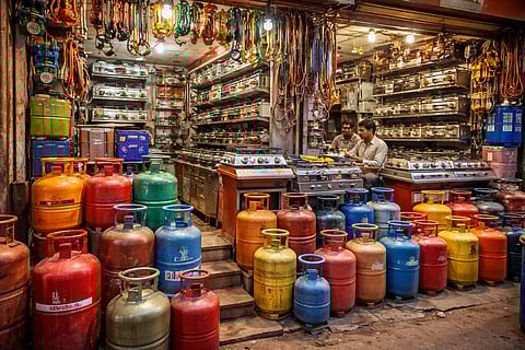 भारत में गैस को लेकर स्थिति थोड़ी चुनौतीपूर्ण बनी हुई है।