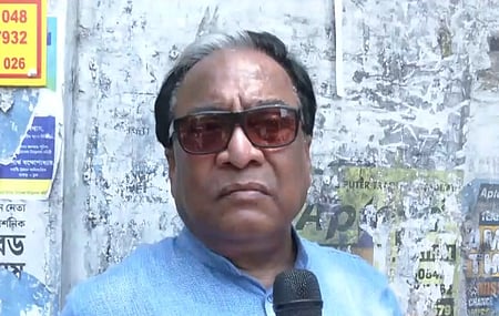 तृणमूल कांग्रेस का चुनाव आयोग पर आरोप, कहा- पिछले दरवाजे से प्रशासन पर कब्जा