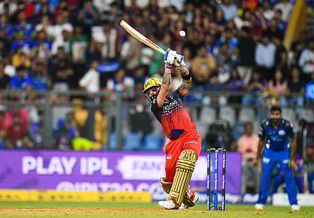 आईपीएल 2026: विराट कोहली का कमाल, एमआई के खिलाफ यह मुकाम हासिल करने वाले बने पहले बल्लेबाज