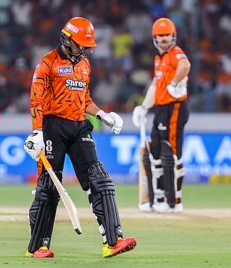 आईपीएल 2026: अभिषेक शर्मा के नाम अनचाहा रिकॉर्ड, कैलेंडर ईयर में सबसे ज्यादा बार