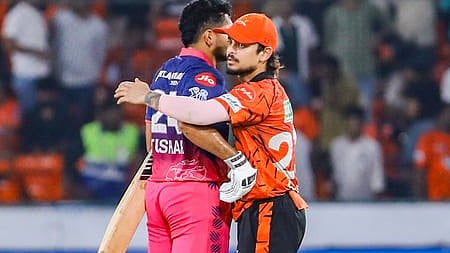 आईपीएल 2026: आरआर को हराकर शीर्ष-4 में पहुंची एसआरएच, जानें अब किसके पास ऑरेंज और पर्पल कैप?