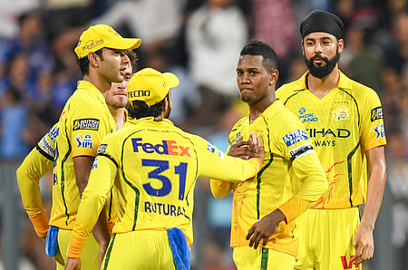 आईपीएल 2026: अकील-नूर की शानदार गेंदबाजी, सीएसके ने एमआई को 103 रनों से रौंदा