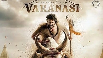 साउथ सिनेमा के दिग्गज निर्देशक एस. एस. राजामौली एक बार फिर सभी को अपनी जादुई सिनेमाई दुनिया में ले जाने के लिए तैयार हैं। उनकी बहुप्रतीक्षित मेगा-बजट फिल्म 'वाराणसी' अंतर्राष्ट्रीय स्तर पर धाक जमाने जा रही है।  