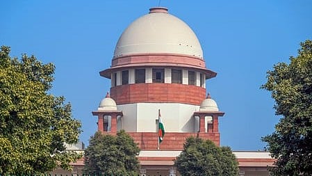 सुप्रीम कोर्ट पहुंचा संजय कपूर प्रॉपर्टी विवाद, रानी कपूर की याचिका पर प्रिया कपूर सचदेव समेत 22 लोगों को नोटिस