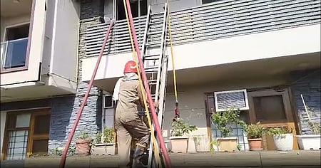 कठिन समय में पीड़ित परिवारों के साथ खड़ी है दिल्ली सरकार
