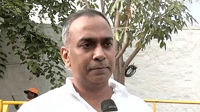 टीवीके के नवनिर्वाचित विधायकों ने तमिलनाडु की जनता का किया धन्यवाद, पार्टी मुख्यालय में अहम बैठक