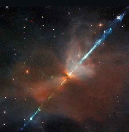 नासा के हबल ने कैद की स्पेस में 'लाइटसेबर' की तस्वीरें, जानें क्या है ये