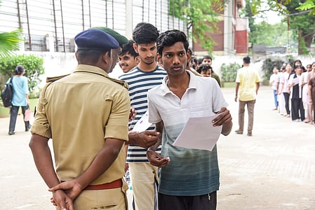 नीट परीक्षा रद्द, सीबीआई करेगी जांच, जल्द होगा नई परीक्षा की डेट का ऐलान