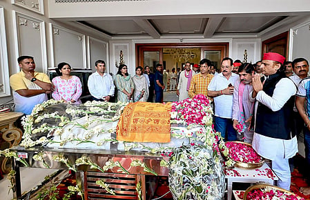 मुलायम सिंह यादव के बेटे प्रतीक यादव का लखनऊ में होगा अंतिम संस्कार