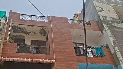गाजियाबाद के एक फ्लैट में दो पुरुषों के शव बरामद, पुलिस कर रही जांच