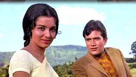 जब राजेश खन्ना के साथ 'कटी पतंग' की शूटिंग के दौरान हुई थी पत्थरबाजी, आशा पारेख ने सुनाया रोचक किस्सा