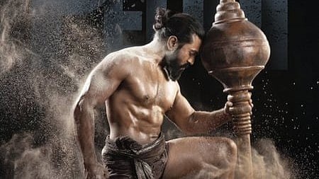 एक्शन, कॉमेडी, रोमांस और सस्पेंस... सिने लवर्स के लिए खास जून, सिनेमाघरों में रिलीज होंगी कई फिल्में
