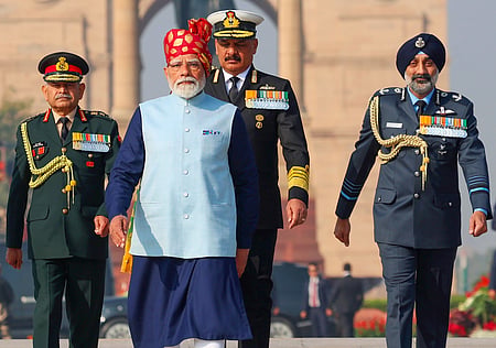 पीएम मोदी ने बताया पिछले 12 वर्षों में कैसे मजबूत हुआ भारत का रक्षा तंत्र, स्वदेशी तकनीक को मिला बड़ा बढ़ावा