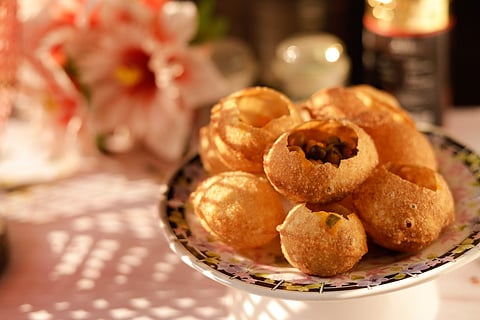 दिल्ली के ये 3 मशहूर ठिकाने (Delhi's 3 Famous Golgappa Shops)