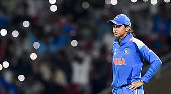 स्मृति मंधाना: अपनी दमदार बल्लेबाजी से भारतीय महिला क्रिकेट में फूंकी नई जान