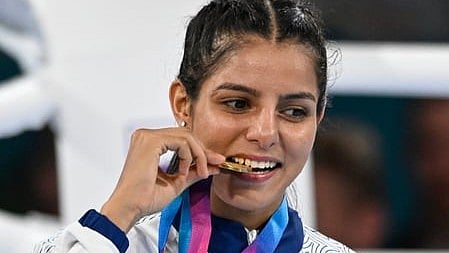 विजेंदर सिंह को देखकर शुरू की मुक्केबाजी, विराट कोहली का भी धन्यवाद करना चाहूंगी: साक्षी चौधरी