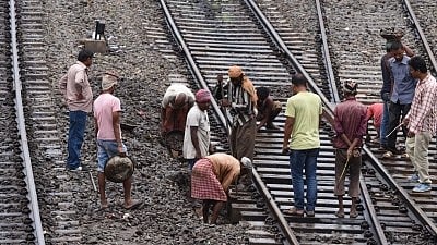 कैबिनेट ने 10,021 करोड़ रुपए की 5 मल्टीट्रैकिंग प्रोजेक्ट्स को दी मंजूरी, तमिलनाडु से तेलंगाना तक बढ़ेगी रेलवे कनेक्टिविटी
