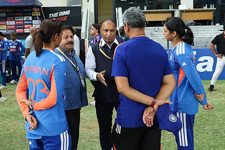 जो हमारे देश के खिलाफ काम कर रहा, उससे हम ट्रॉफी नहीं ले सकते : बीसीसीआई सचिव देवजीत सैकिया