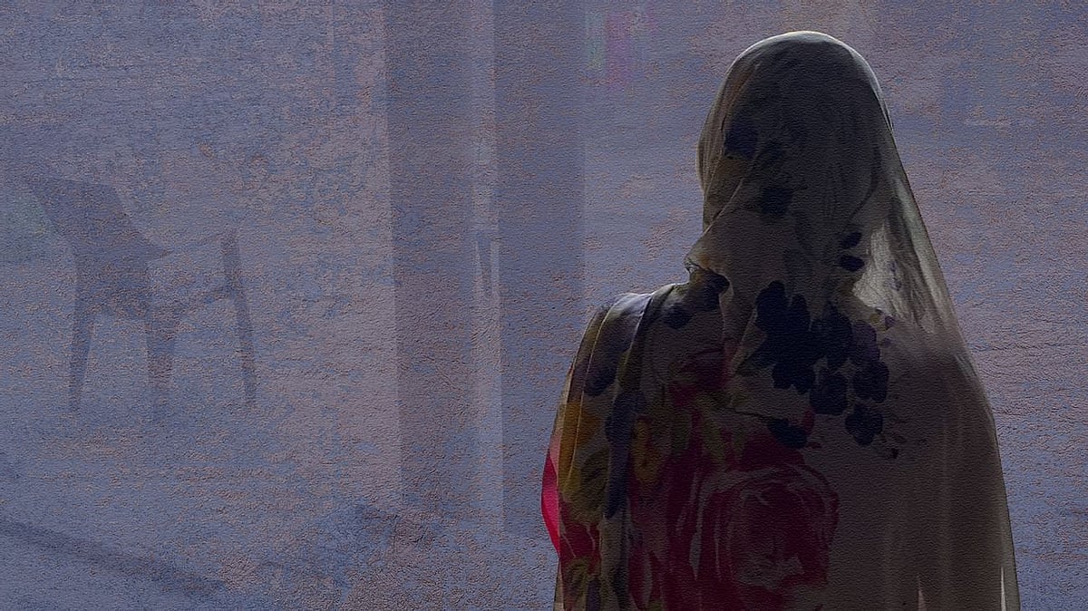 पीड़िता की मां लखीमपुर खीरी में अपने घर पर