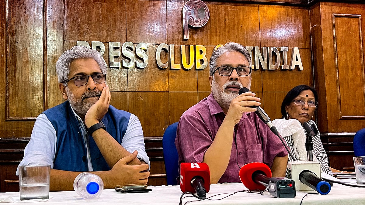 Siddharth Varadarajan, Umakant Lakhera and Shobhna Jain at the Press Club event.